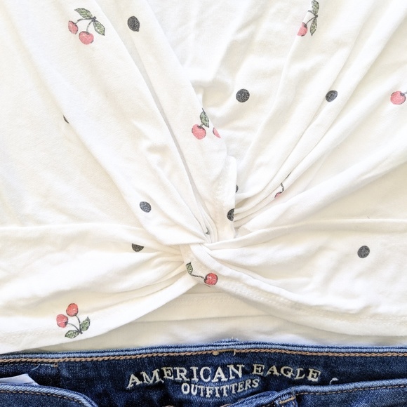 Cherry and polka white crop top - Picture 4 of 5